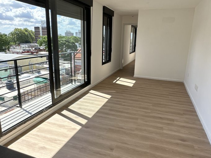 ALQUILER APARTAMENTO CON COCHERA
